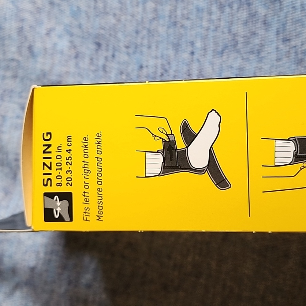 NWT Futuro Ankle Stabilizer Adjustable Size in Black - Picture 5 of 10